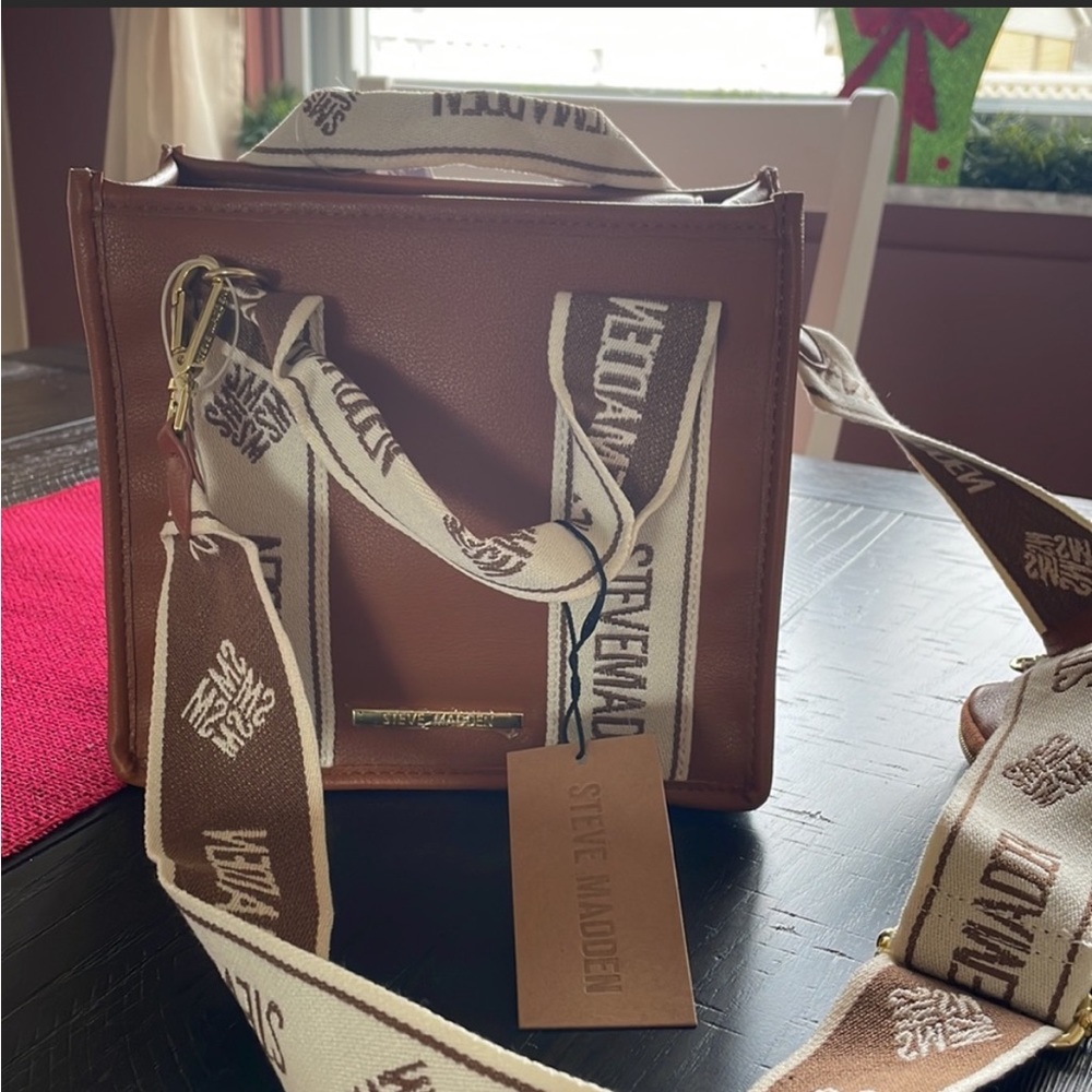 Steve Madden viral bwebber bag